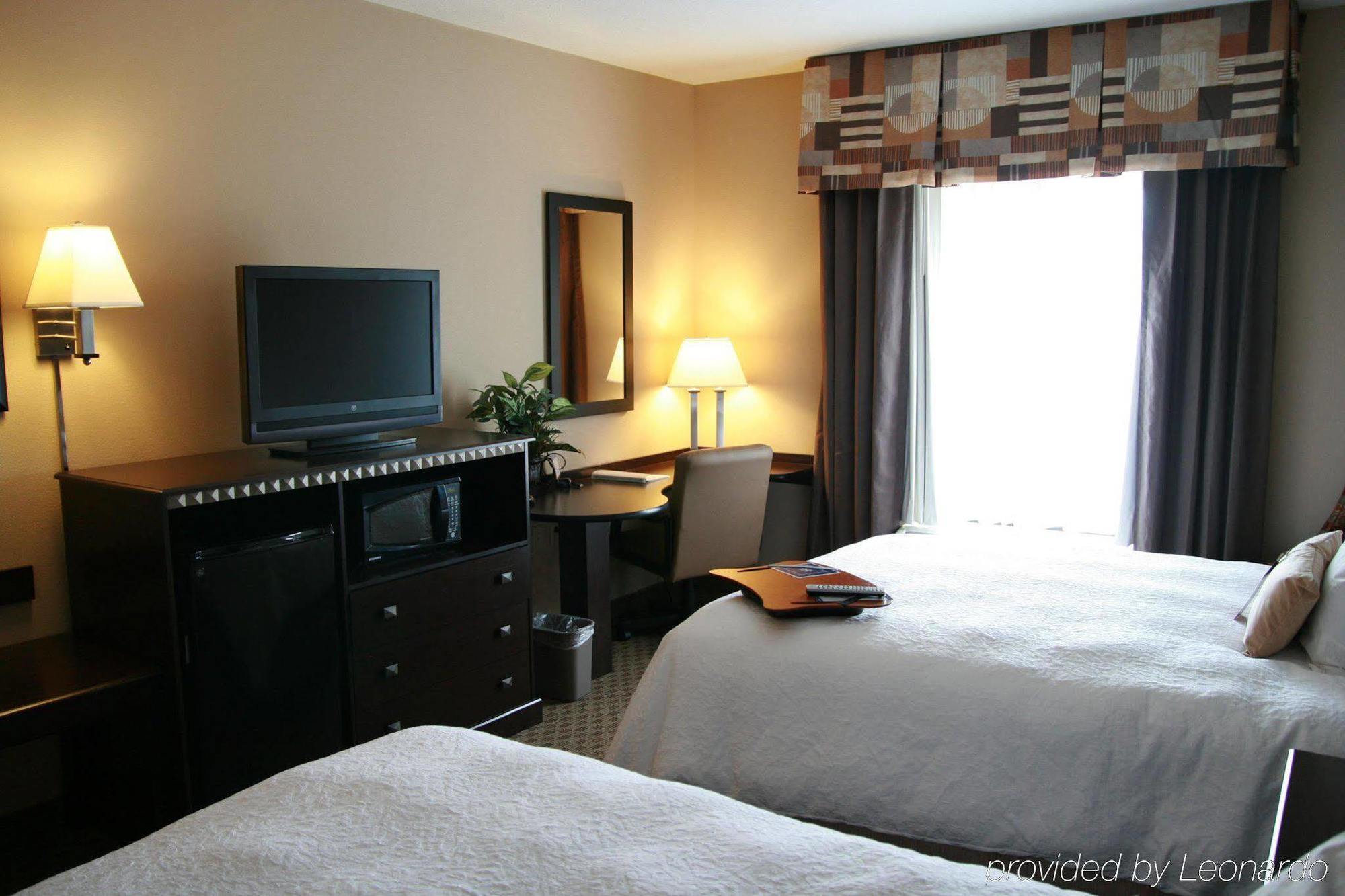 Hampton Inn Topeka Rom bilde
