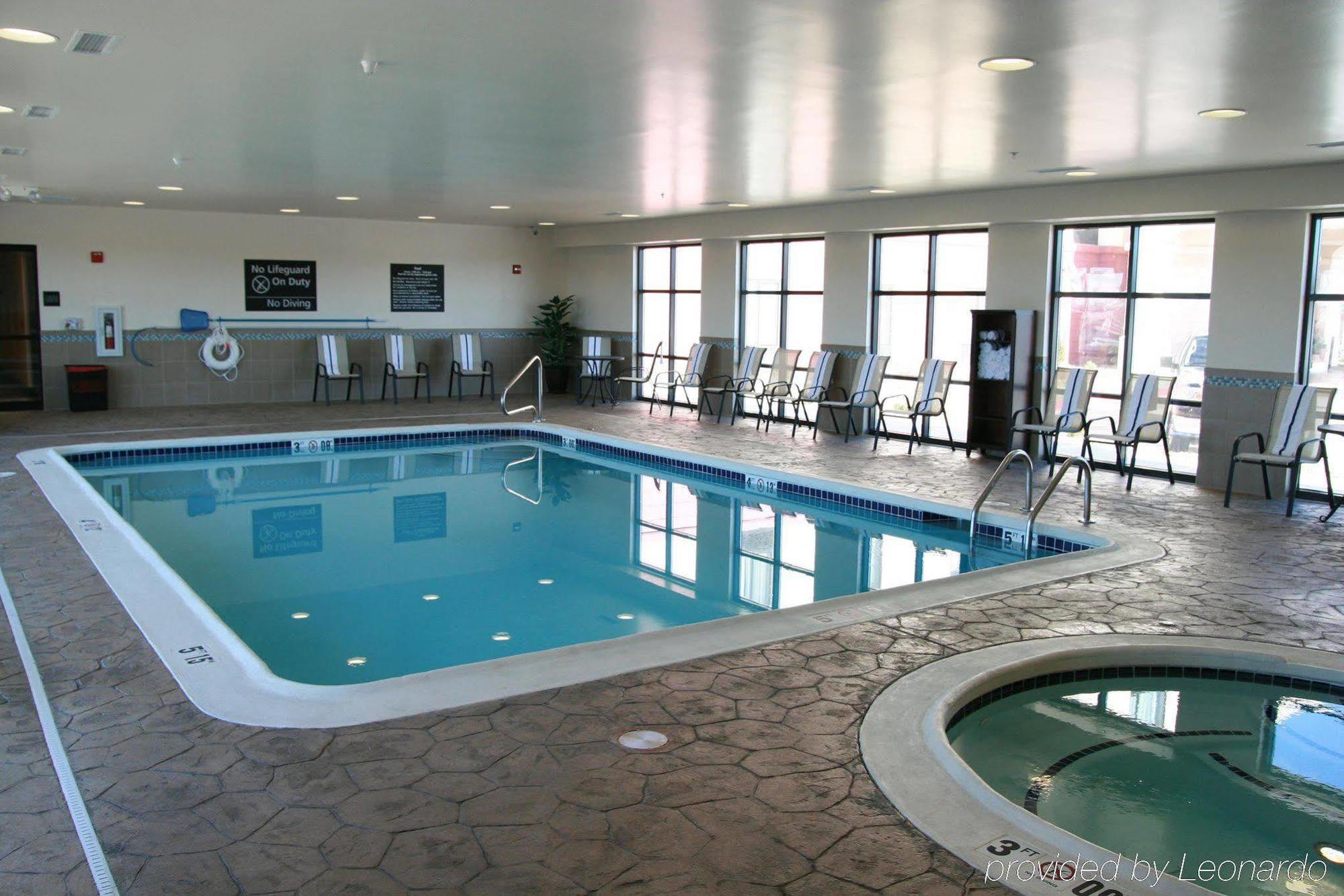 Hampton Inn Topeka Eksteriør bilde