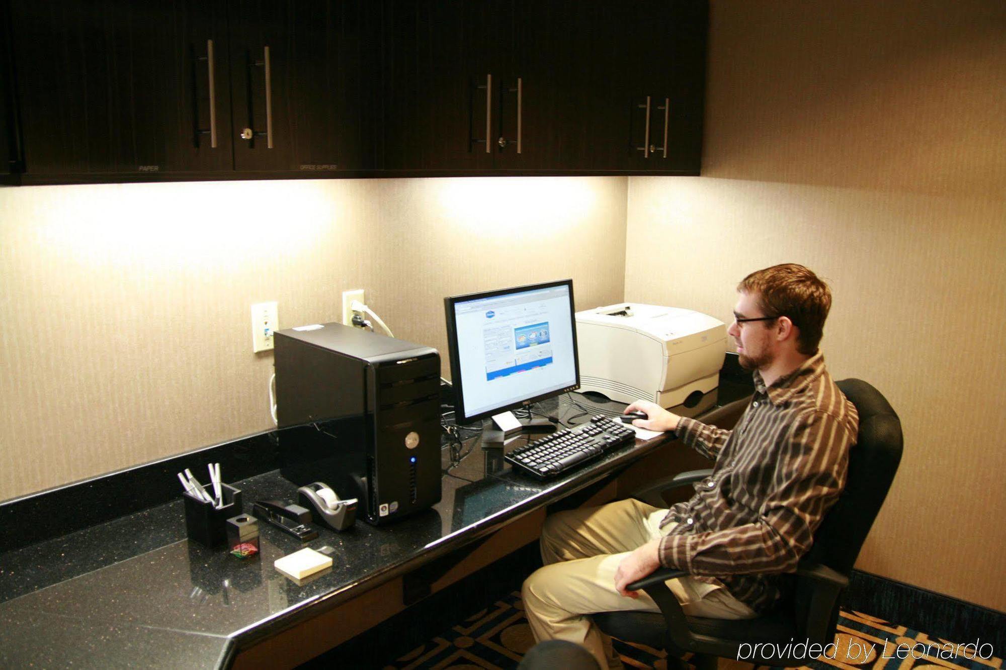 Hampton Inn Topeka Fasiliteter bilde