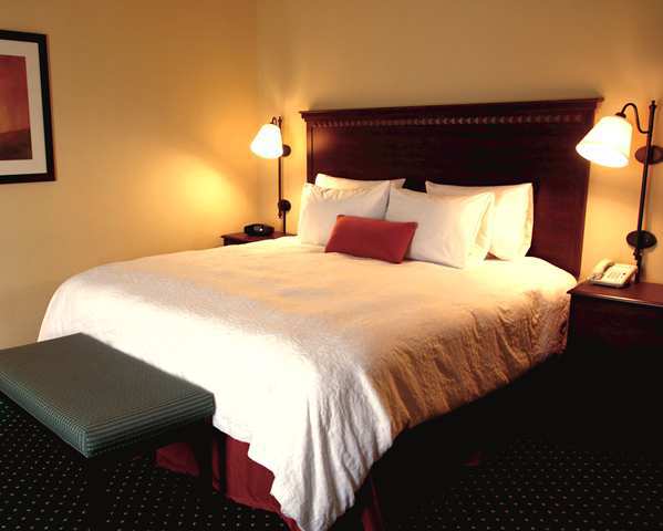 Hampton Inn Topeka Rom bilde